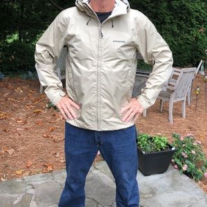 Patagonia Torrentshell rain jacket